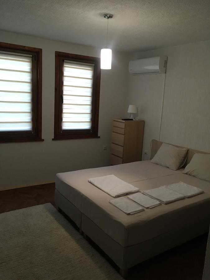קרלובו White Guest House 2 מראה חיצוני תמונה